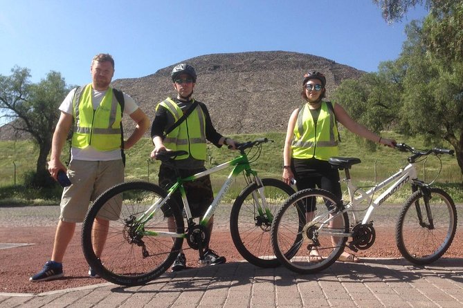 Teotihuacan Hot Air Balloon Ride with Optional Bike or Walking Tour - Practical advice for making the day easier