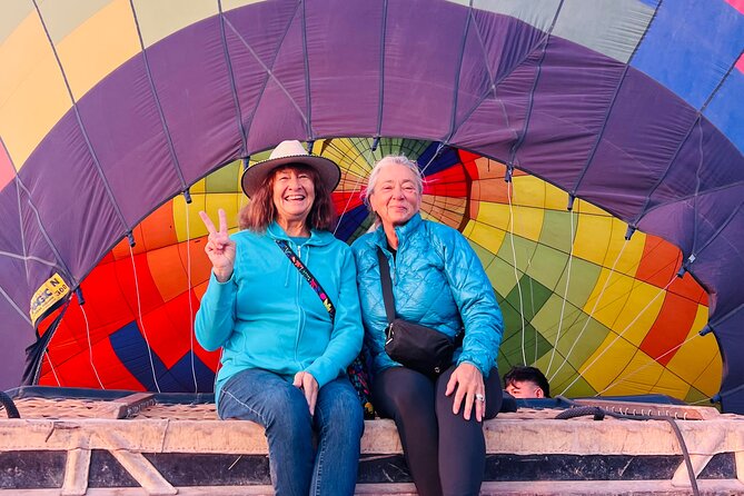 Teotihuacán in a hot air balloon with Transportation from CDMX - Adding time at the Teotihuacán pyramids