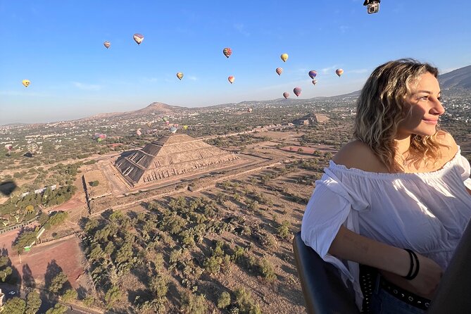 Teotihuacán in a hot air balloon with Transportation from CDMX - Is $167.57 a fair price?