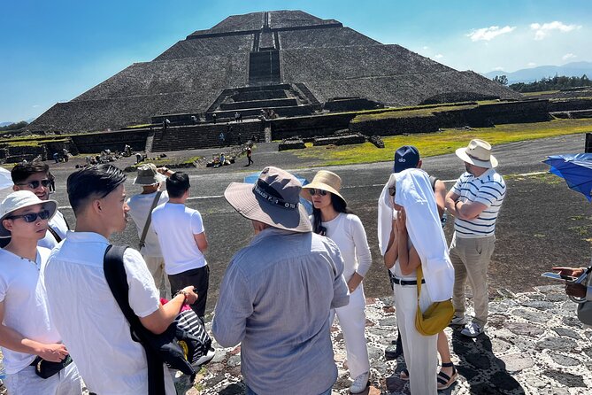 Teotihuacan Morning Tour Explore without Crowds - Quetzalcoatl, murals, and the old palaces