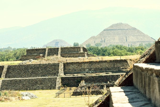 Teotihuacan Piramids and Shrine of Guadalupe without Lunch from Mexico City - Who should book this experience?