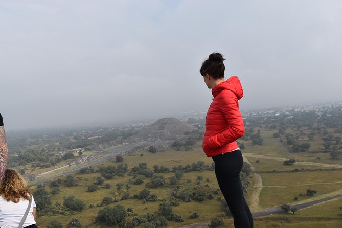 Teotihuacan Private Tour with Expert Guide & Cultural Insights - Obsidian, maguey, and pulque in San Juan Teotihuacan