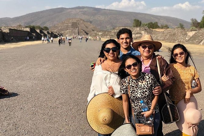 Teotihuacan Pyramid and Basilica Day Tour from CDMX - Guides, language, and the shared-van experience