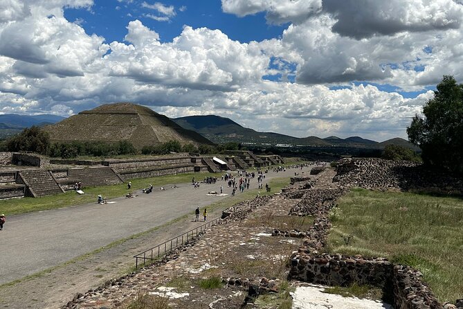 Teotihuacan Pyramids Private Tour from Mexico City - The Feathered Serpent Pyramid and Its Buried Tunnel