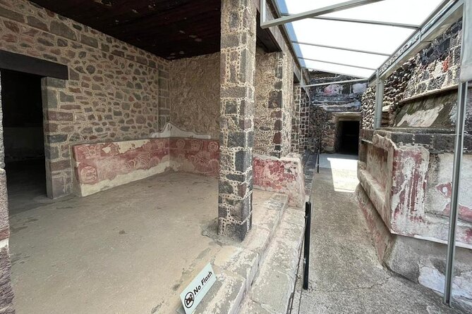 Teotihuacan Pyramids Tour from Mexico City - Three hours among Teotihuacán’s main monuments