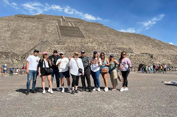 Teotihuacan Pyramids Tour with Pickup from your hotel in CDMX - What happens at the mezcal, tequila, and pulque tasting
