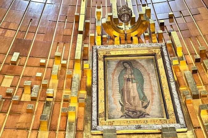 Teotihuacan Pyramids Tour with Pickup from your hotel in CDMX - Three hours inside the Teotihuacan archaeological zone