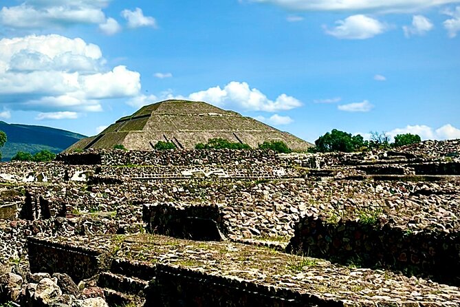 Teotihuacan Sunrise Tour from Mexico City - What is included, and what you still need
