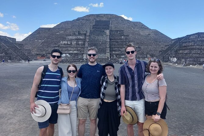 Teotihuacan: The myth of the gods + secret murals (New route) - The Moon Pyramid before the crowds