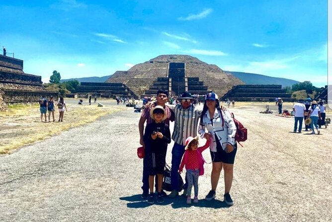 Teotihuacan Tour with Basilica of Guadalupe & Tlatelolco - The artisan workshop, useful but commercial