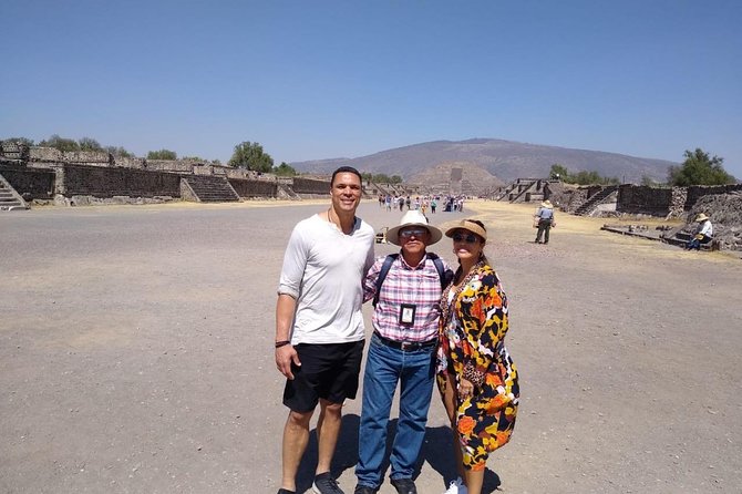Teotihuacan Tours - The Avenue of the Dead and the Plaza of the Sun