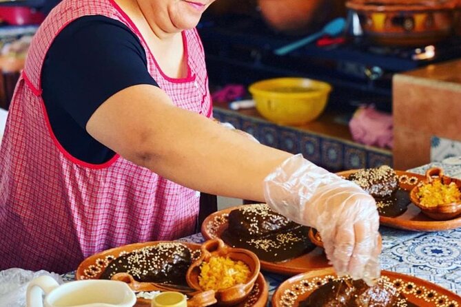 Teotihuacan with a Local - La Casa de mi Madre and an authentic meal