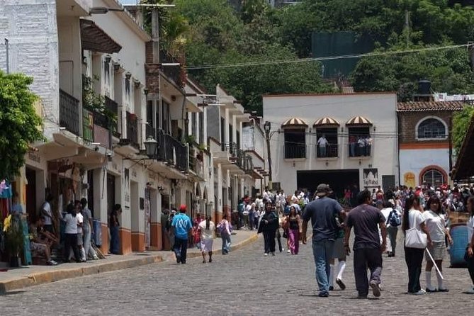Tepoztlan Magico! - The Tepozteco trail and pyramid