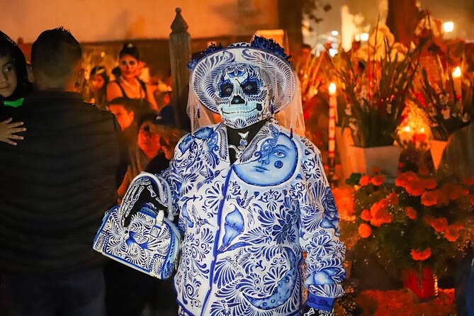 The real "Dia de muertos" tour in Mixquic + secret cemetery - Is $328.38 a fair price?