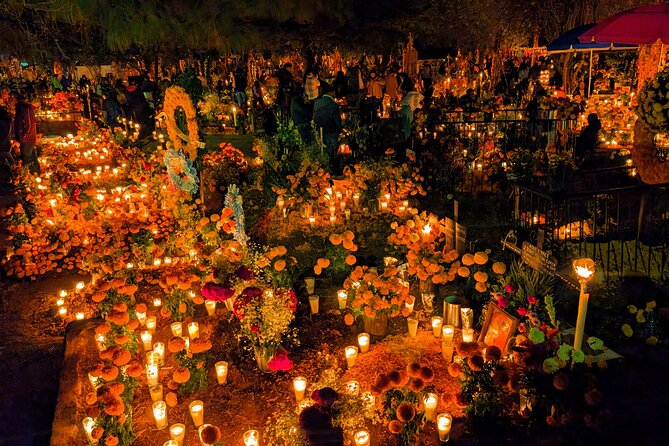 The real "Dia de muertos" tour in Mixquic + secret cemetery - San Antonio Tecómitl: a quieter cemetery visit