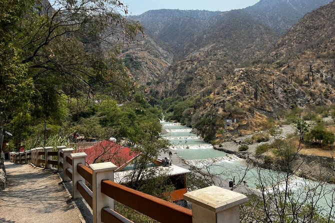 Tolantongo Private Tour + Pastes + One Day at the Hot Springs - The grotto, tunnel, and water from the rock