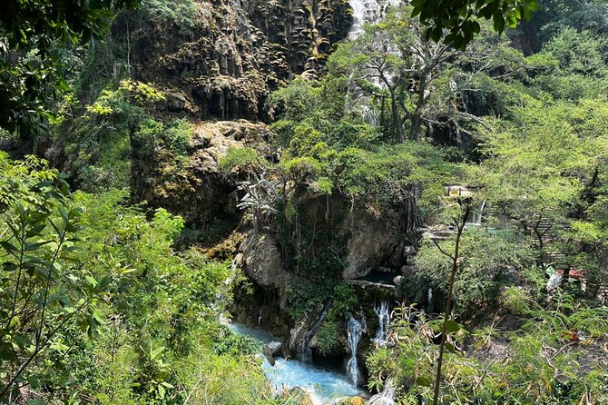 Tolantongo Private Tour + Pastes + One Day at the Hot Springs - Suspension bridges, dry caves, and viewpoints