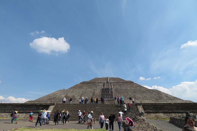 Tour Basilica de Guadalupe and Pyramids of Teotihuacan - What to expect at Teotihuacan