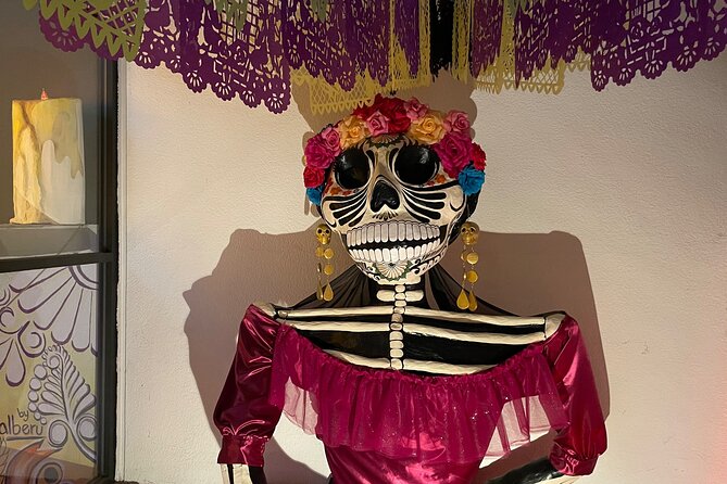 Tour cultural e inmersivo en Casa Dia de Muertos - Art Installations Inside the House