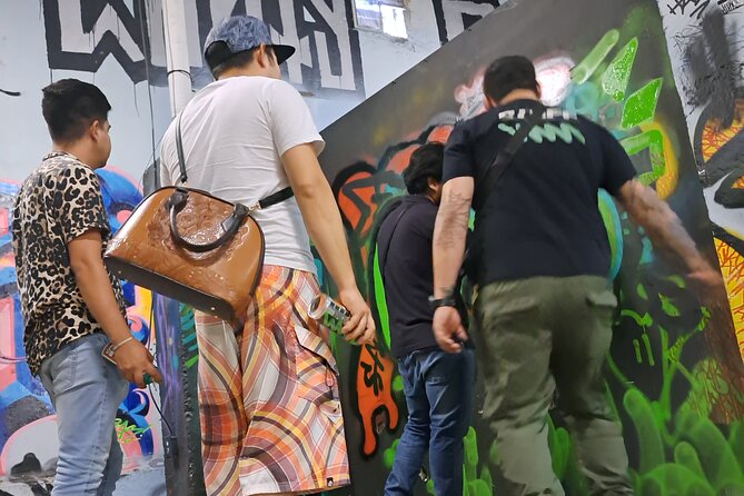 Tour Evolution of Muralism paints your Grafiti - Why this tour tells Mexico City’s mural story well
