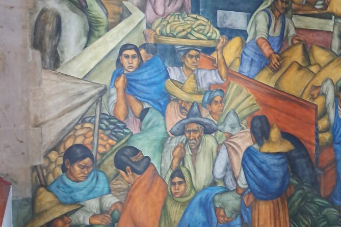 Tour history of Muralism in Mexico - Who gets the most from the $59.57 price