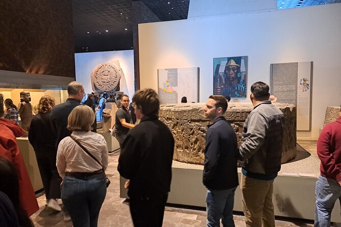 Tour Museum of Anthropology a trip to the past-Small groups - The Sun Stone and the meaning behind famous objects