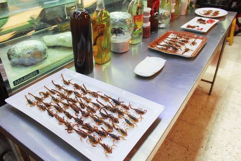 Tour of Mexican markets with Mezcal and traditional food - Starting with breakfast at Mercado Juárez