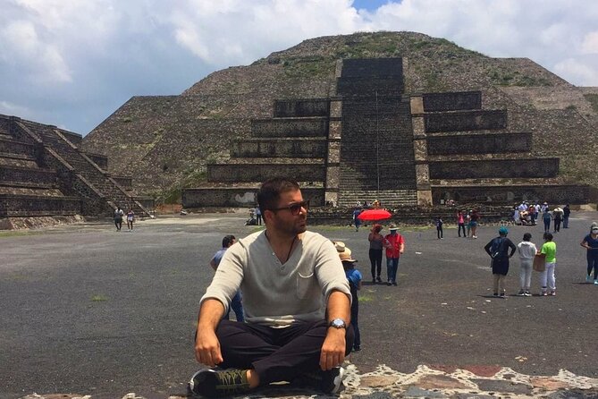 Tour Teotihuacan and Guadalupano Sanctuary - Pulque, tequila, and mezcal tasting