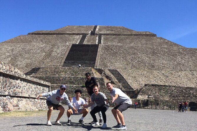 Tour Teotihuacan and Guadalupano Sanctuary - Guide style and private-tour advantages