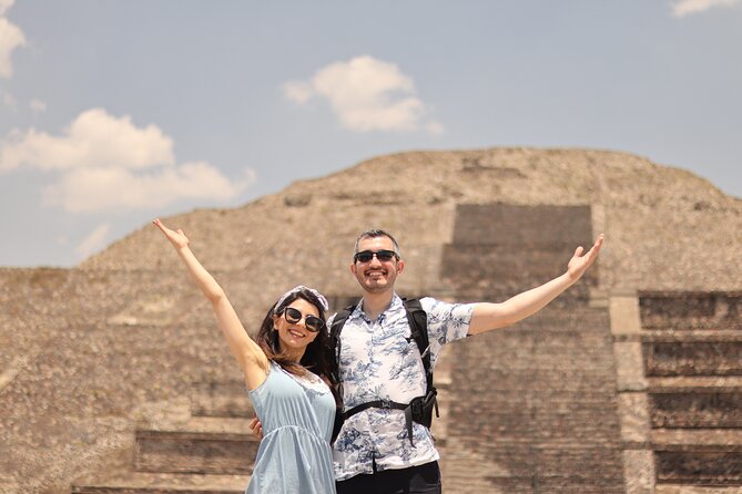 Tour to Teotihuacan, Basilica of Guadalupe and Tlatelolco - Bellas Artes or Reforma makes the return practical