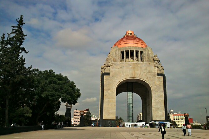 Tourist Bus in Mexico City Night Tour or Hop-On Hop-Off Service - Monument to the Revolution after dark