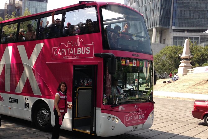 Tourist Bus in Mexico City Night Tour or Hop-On Hop-Off Service - Starting at the Zócalo and Historic Center