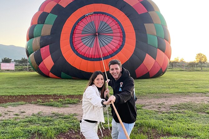 Transportation and Hot Air Balloon Flight Teotihuacán - The 40 to 60-minute flight over the valley