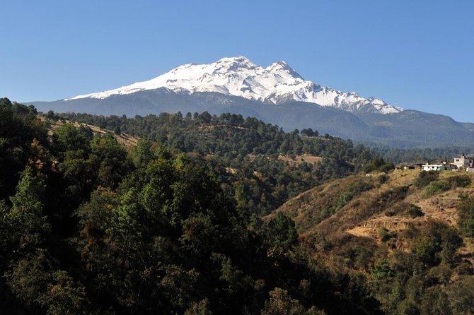 Trekking Through The Volcanoes - Walking between Mexico’s two great volcanoes