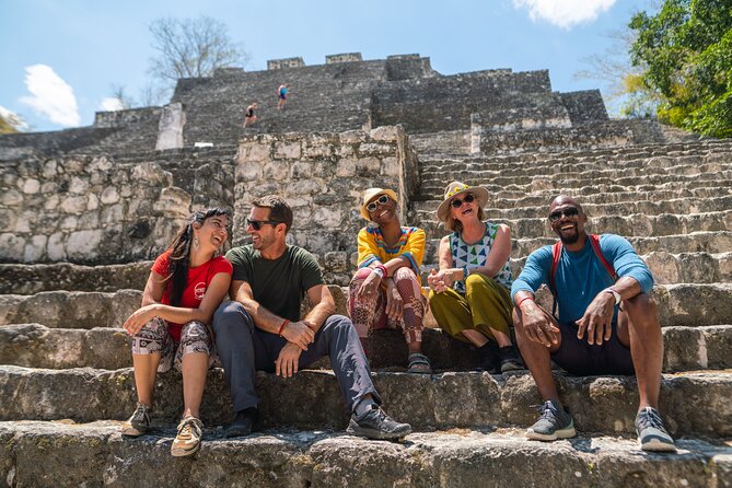 Unlock Teotihuacan Pyramids: Private Tour & Delicious Local Lunch - The Moon Pyramid and the current climbing rule