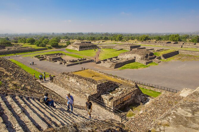 Unlock Teotihuacan Pyramids: Private Tour & Delicious Local Lunch - San Juan Teotihuacán and the local stops