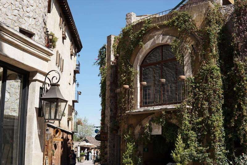 Val´quirico And The City of Angels Puebla From Mexico City - Candy street, mole, and the Palafoxiana Library
