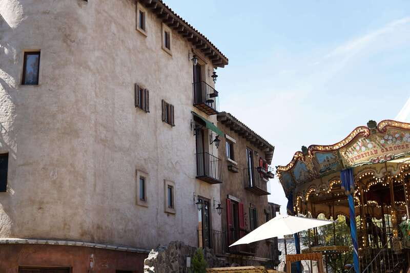 Val´quirico And The City of Angels Puebla From Mexico City - The early pickup from Mexico City