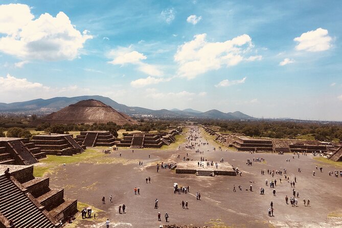 VIP Teotihuacan & Guadalupe Shrine Tour: A Journey Through Time - The Quetzalcoatl Pyramid and Teotihuacan’s symbols