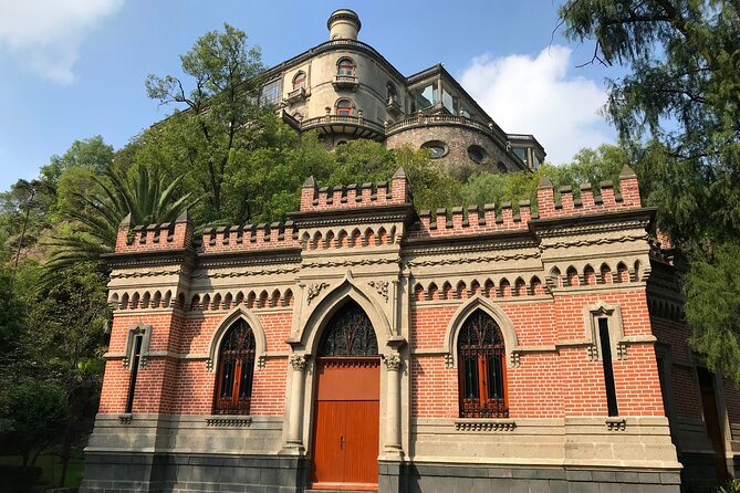 Visit the Imperial Castle in Chapultepec - Inside the former imperial residence