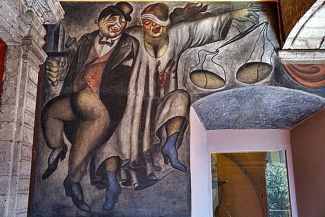 Walking Tour - Impressive murals in Historical Center of Mexico City - Palacio de Bellas Artes and Mexico’s mural pantheon