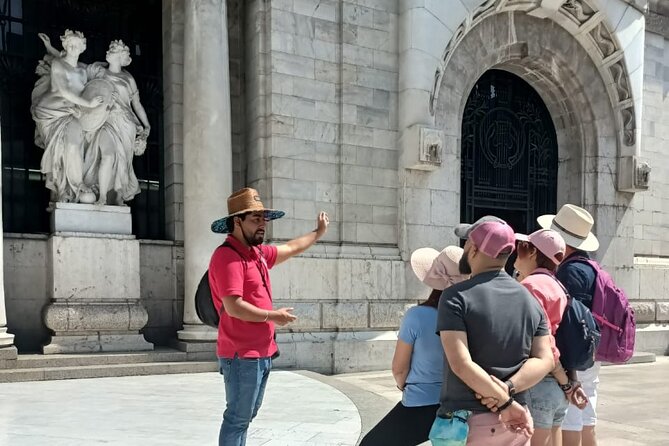 Walking Tour in Historic Center CDMX - Museo Nacional de Arte adds sculpture and fine detail