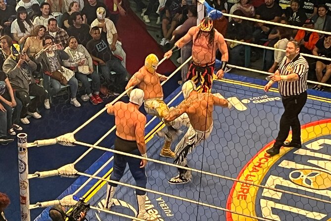 Wrestling + Tacos and Mezcal the best Experience - Is $95.58 a fair price?