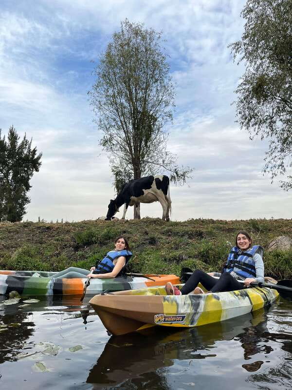 Xochimilco: amanecer en kayak Ciudad de México - The longer canal route and local stories