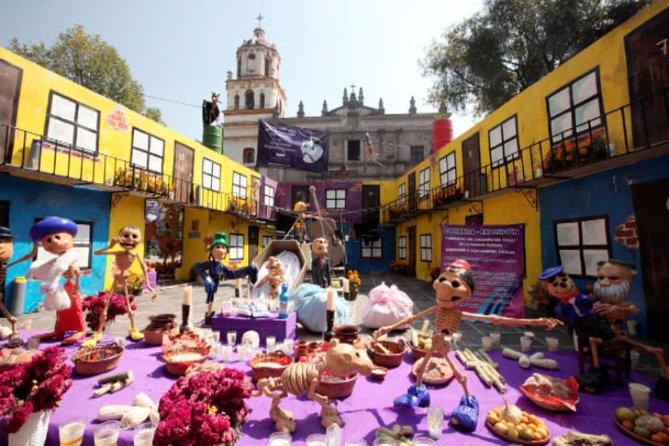 XOCHIMILCO & COYOACAN (Private) - Coyoacan offers food, squares, and a slower pace
