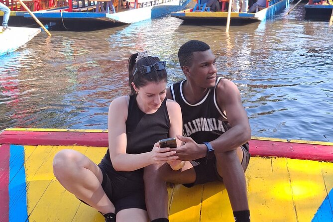 Xochimilco without Traps for Tourists BS"D - Guide Expectations and the David Detail
